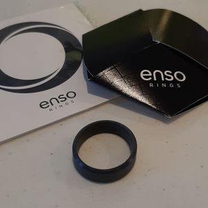 Classic bevel silicone ring